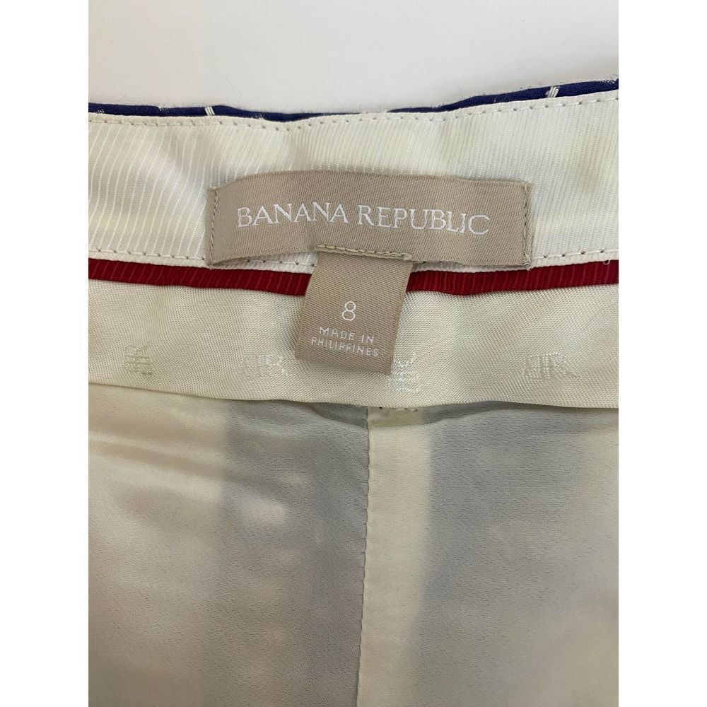 Banana Republic Shorts Blue Square Pattern Preppy -- Size 8 - Picture 5 of 9
